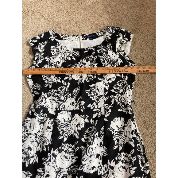 Lands' End Women's Black & White Floral  Sleeveless Dress, Size 10 - Picture 6 of 11